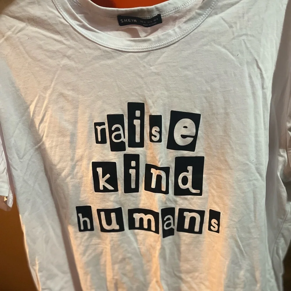 Raise kind humans regular white tee. - Picture 1 of 2